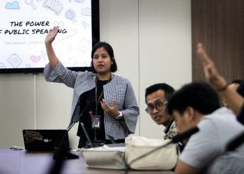 Startup Modal Public Speaking